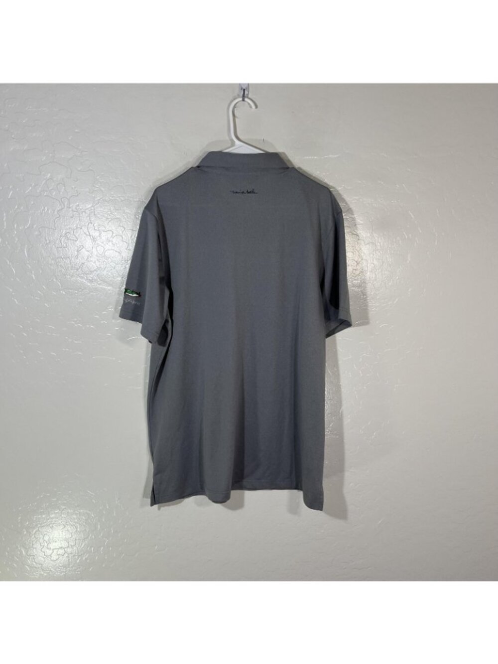TravisMathew Polo Shirt Mens XL Gray USA Flag Coeur D'Alene Golf Stretch Top - Picture 5 of 7